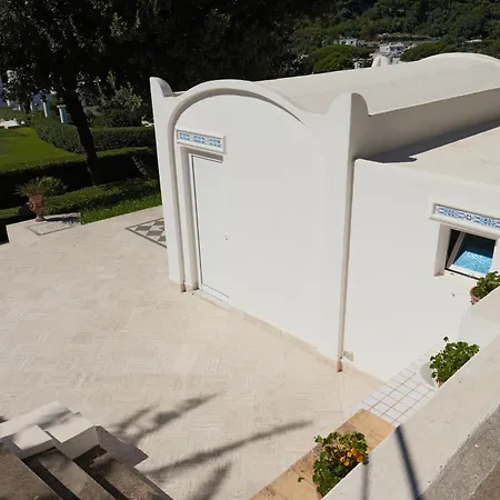 La Casa Dei Merli * كابري