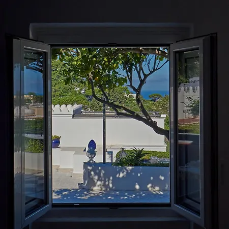 بيت للعطل La Casa Dei Merli كابري