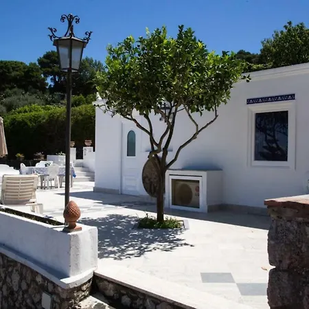 Holiday home La Casa Dei Merli Capri